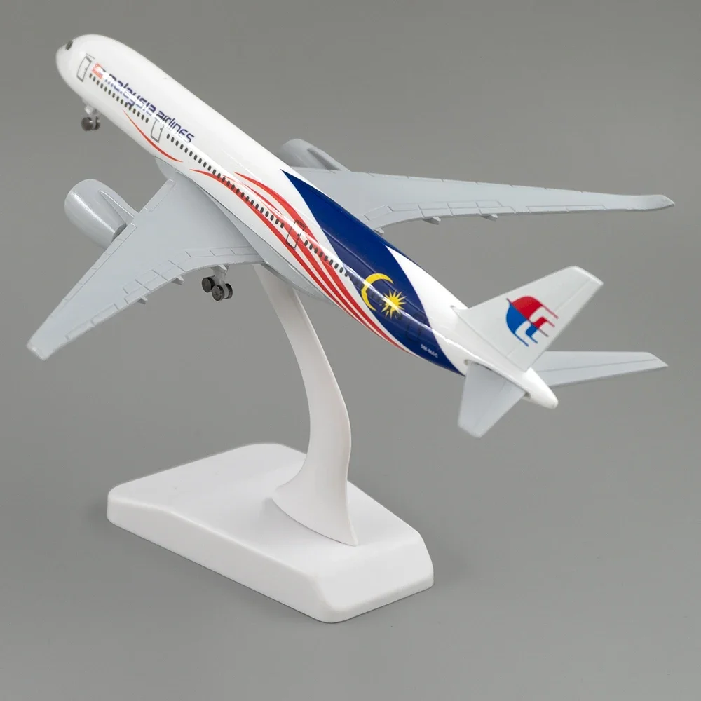 20cm Aircraft Airbus Malaysia  - Kids Toys Malaysia recension och pris
