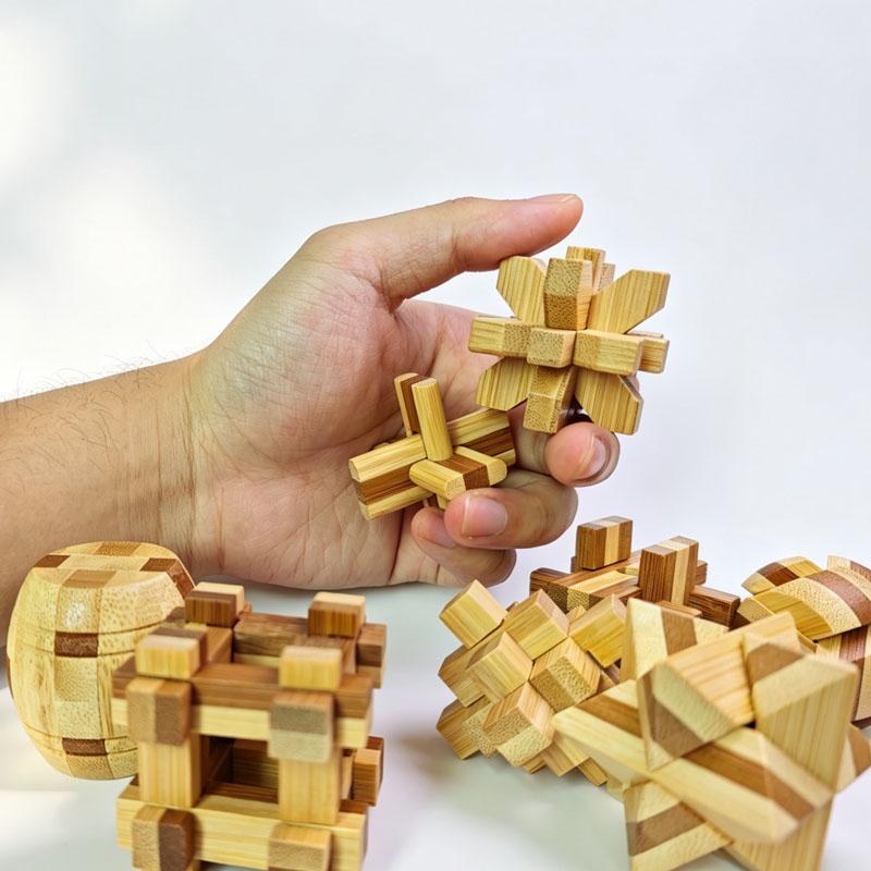 NEW 4.5CM Lu Ban Lock Puzzle B - Wooden Puzzle Kids recension och pris